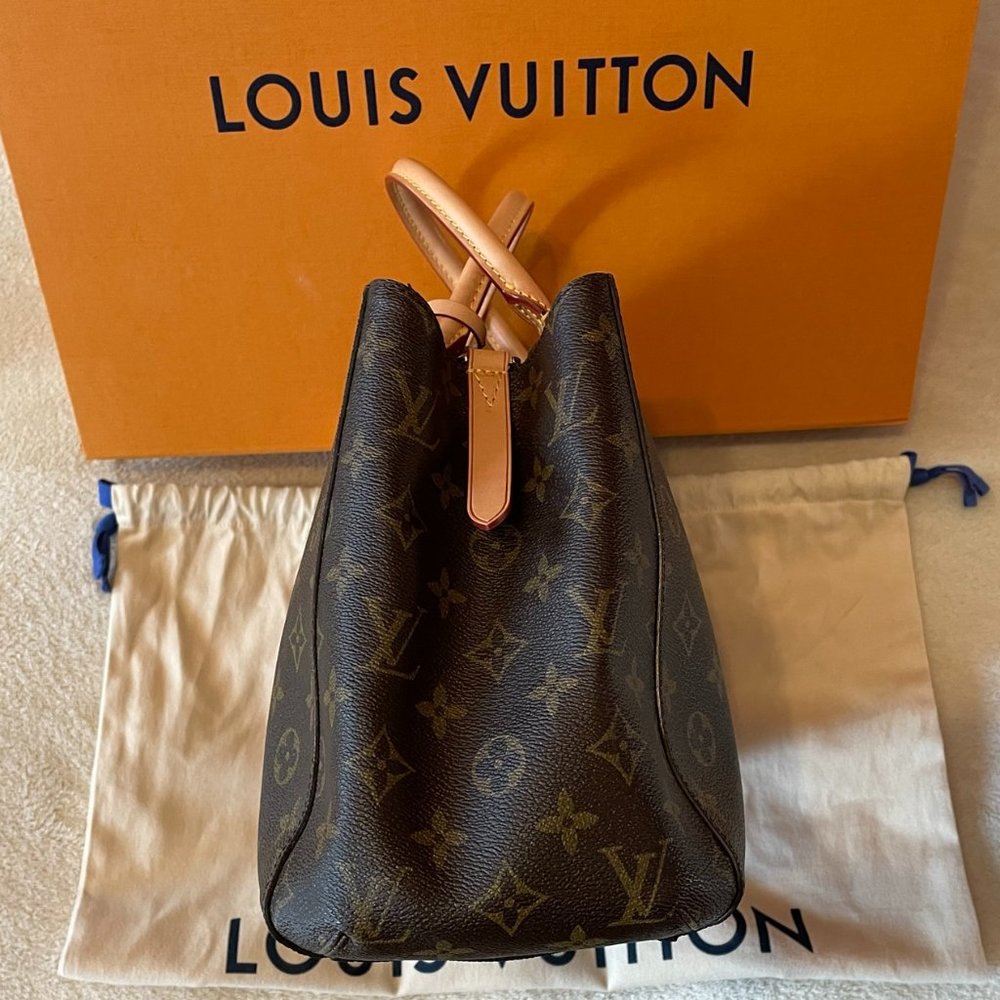 ❌SOLD❌ LOUIS VUITTON Monogram Montaigne MM - Picture 4 of 17